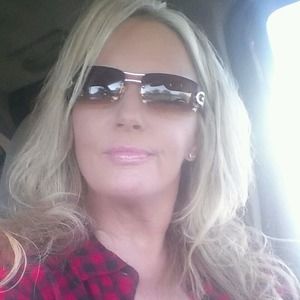 Meet your Posher, Shawna